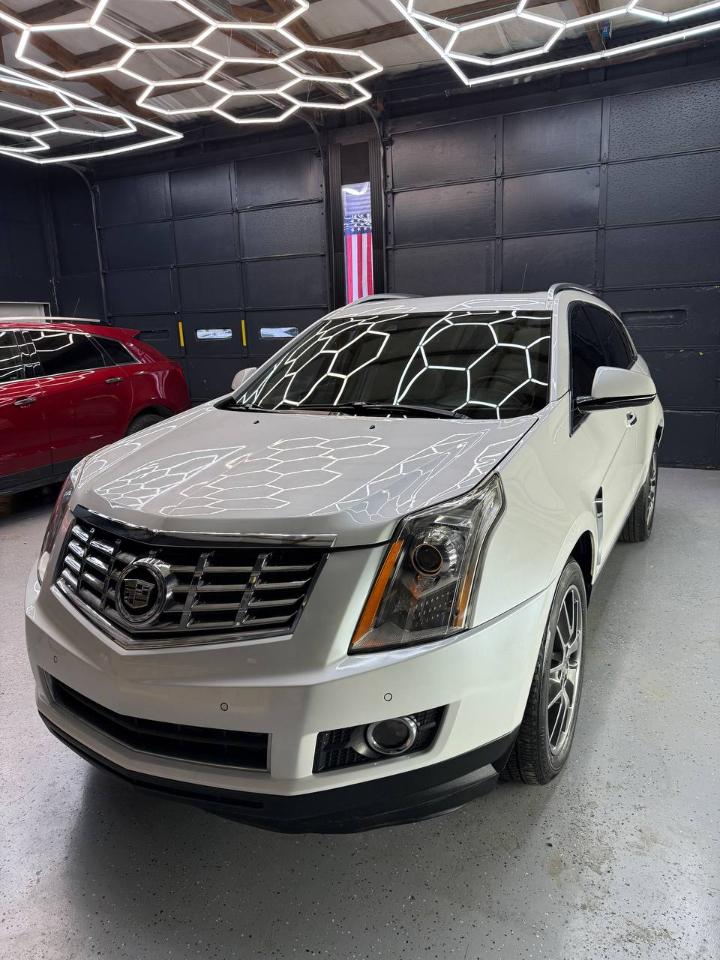 Cadillac SRX Performance Collection FWD 2016