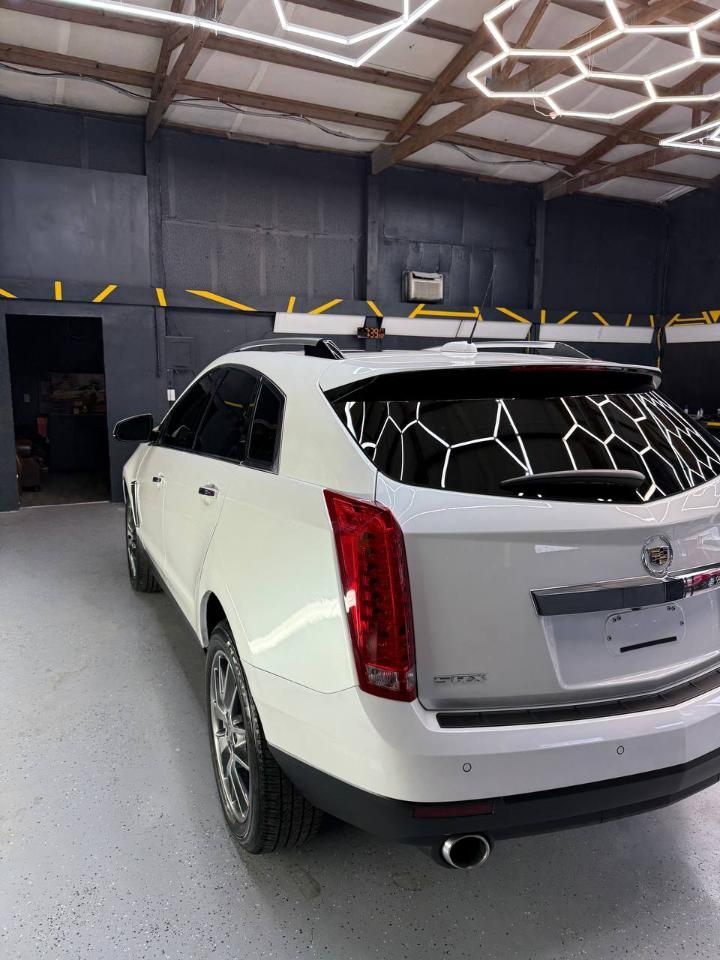 Cadillac SRX Performance Collection FWD 2016