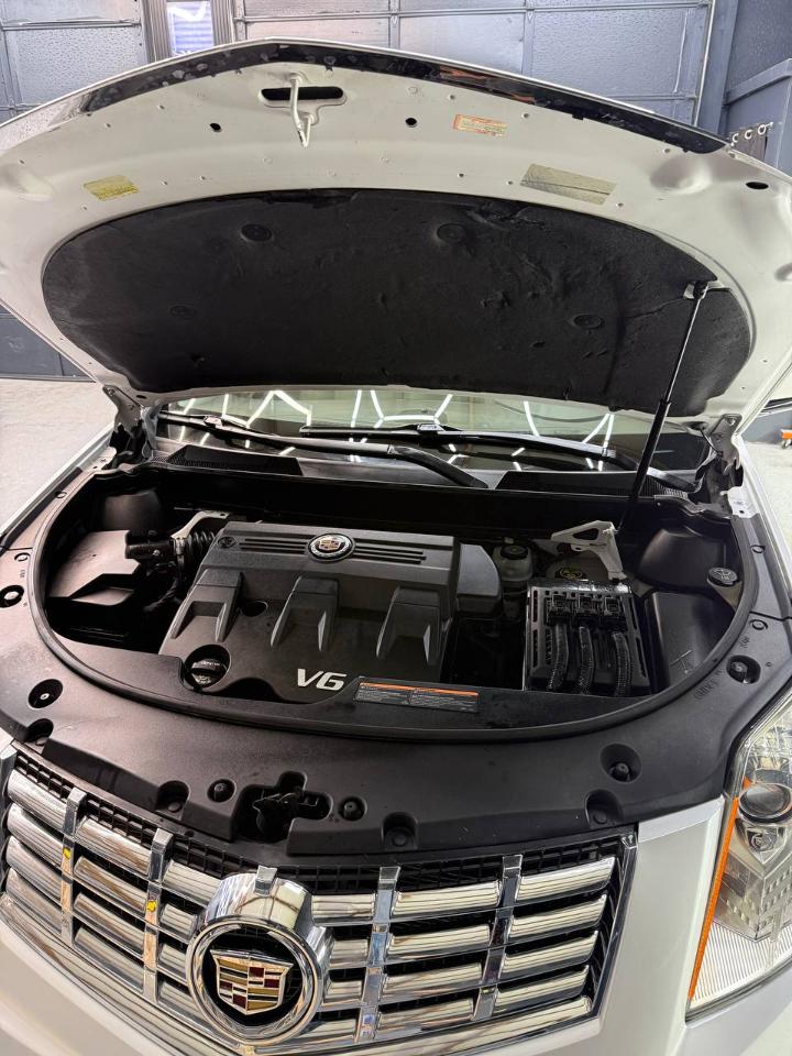 Cadillac SRX Performance Collection FWD 2016