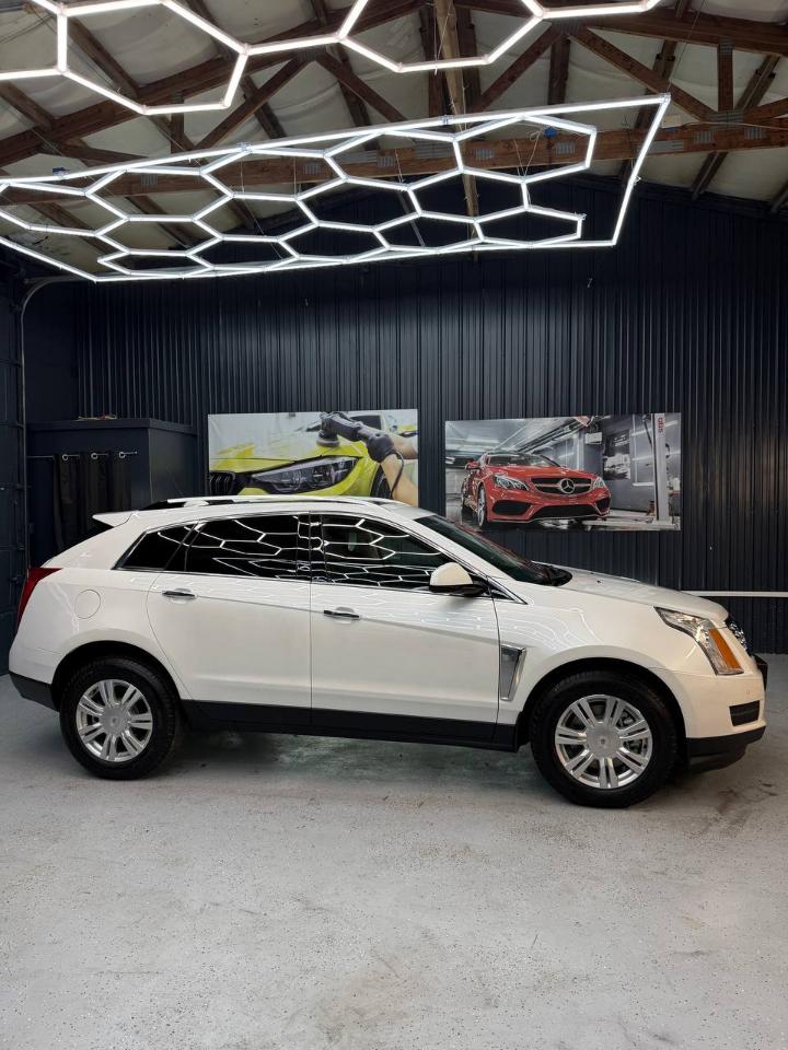 Cadillac SRX Luxury Collection FWD 2016