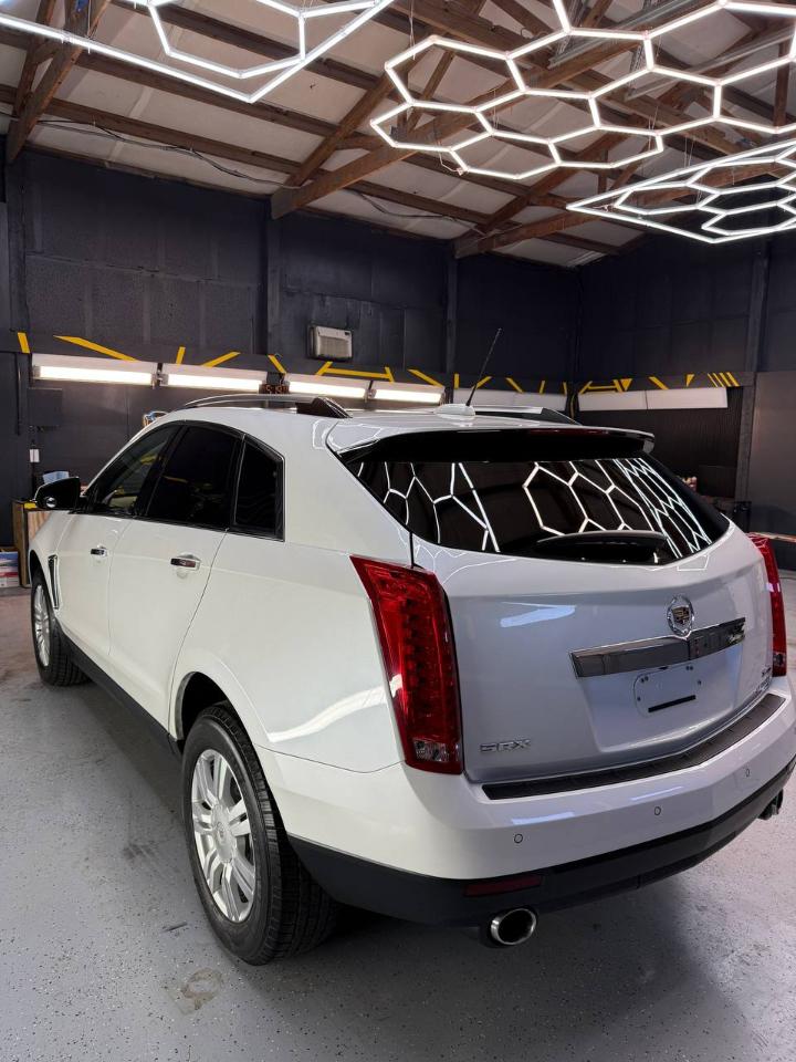 Cadillac SRX Luxury Collection FWD 2016