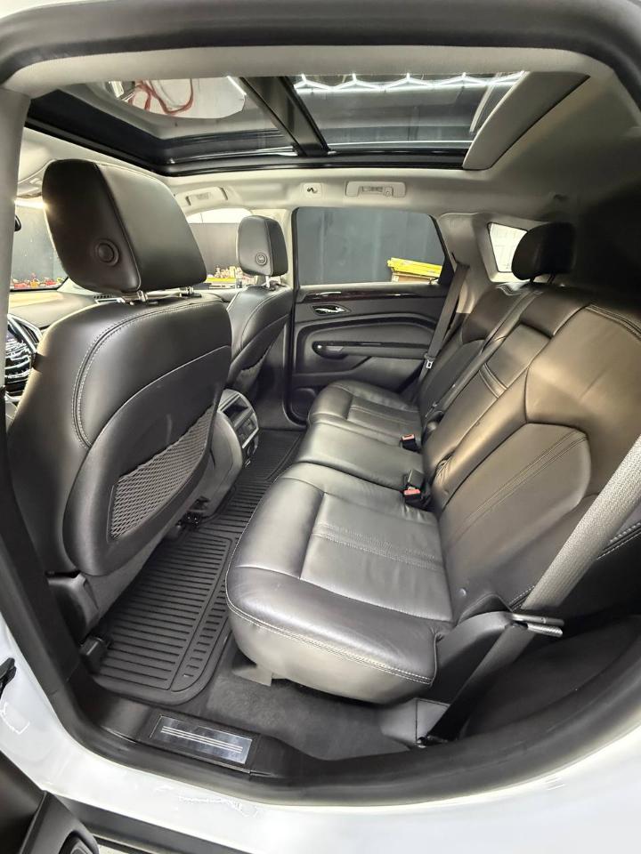 Cadillac SRX Luxury Collection FWD 2016