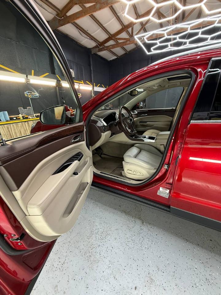 Cadillac SRX Performance Collection FWD 2016