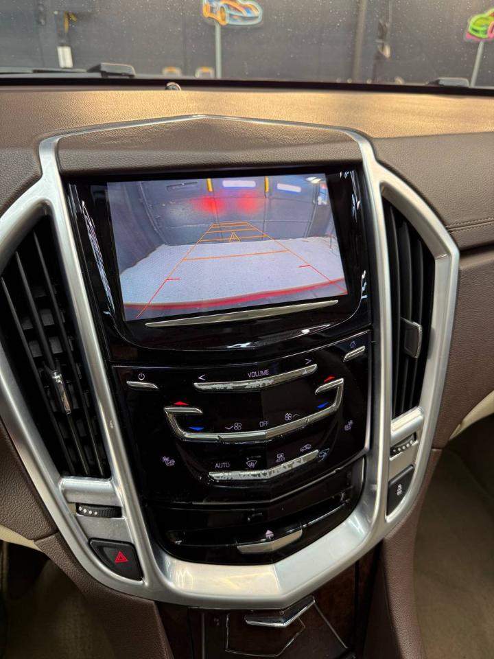 Cadillac SRX Performance Collection FWD 2016