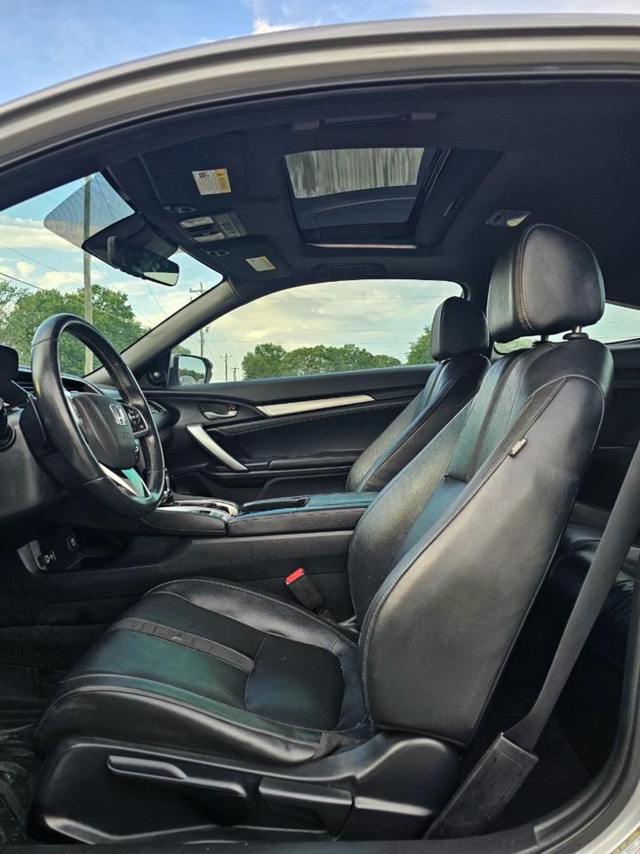 Honda Civic Touring Coupe CVT 2019