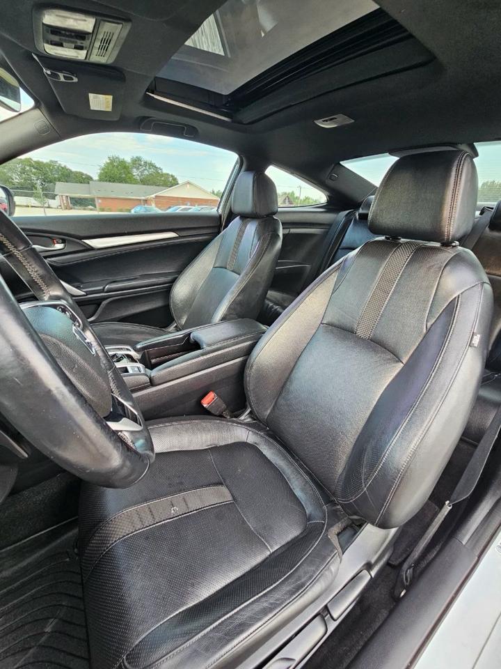 Honda Civic Touring Coupe CVT 2019