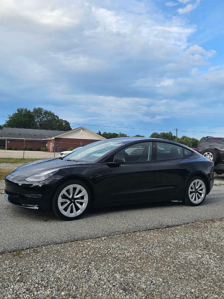 Tesla Model 3 Standard Range Plus 2022