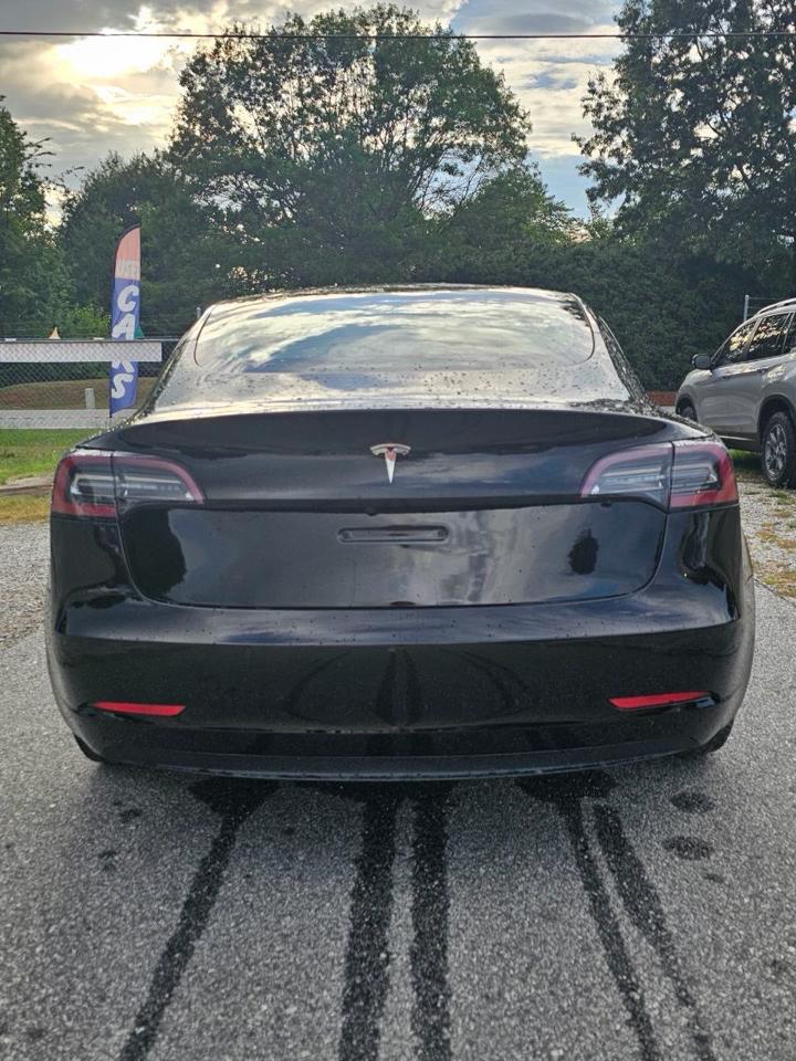 Tesla Model 3 Standard Range Plus 2022