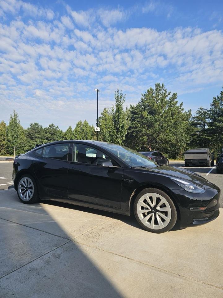 Tesla Model 3 Standard Range Plus 2022