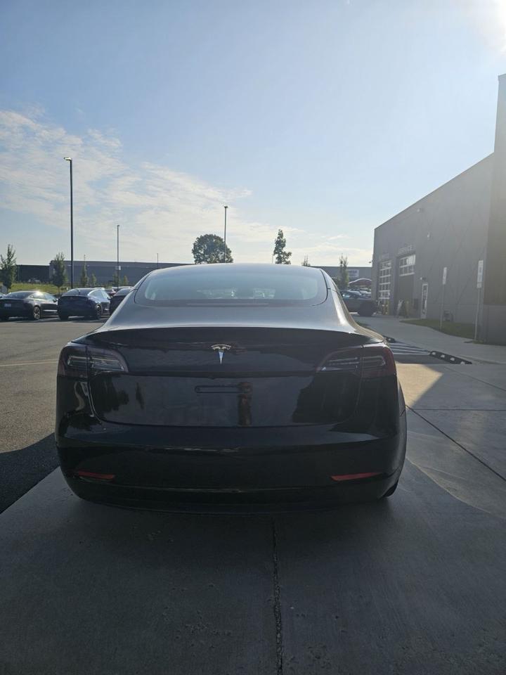 Tesla Model 3 Standard Range Plus 2022