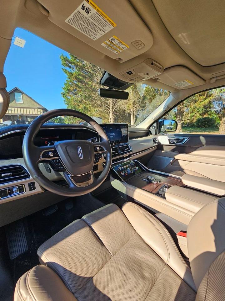 Lincoln Navigator Reserve 4WD 2022