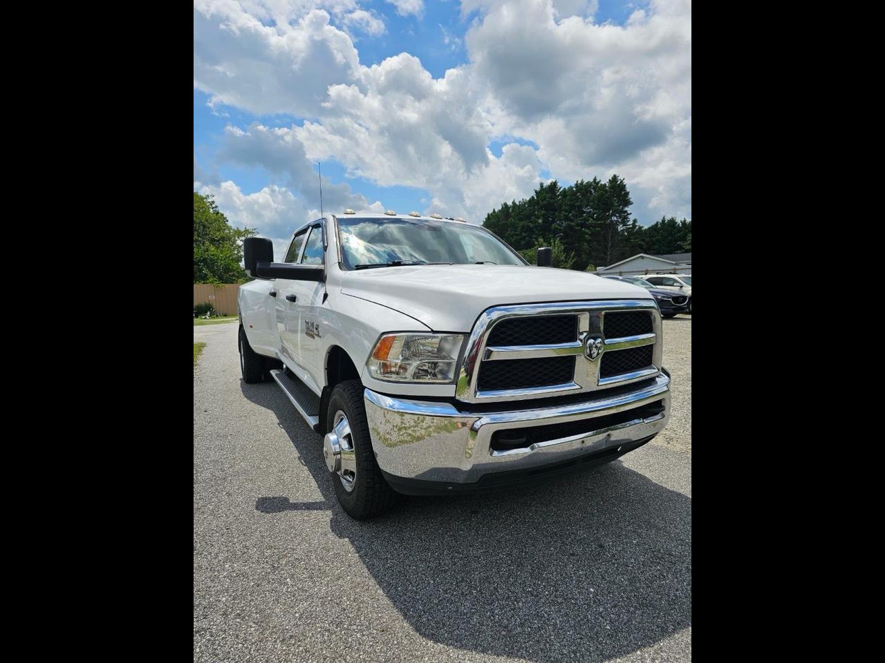 RAM 3500 Tradesman Crew Cab 4WD DRW 2018