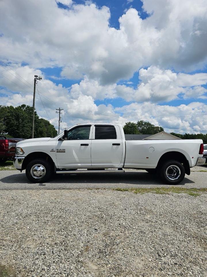 RAM 3500 Tradesman Crew Cab 4WD DRW 2018