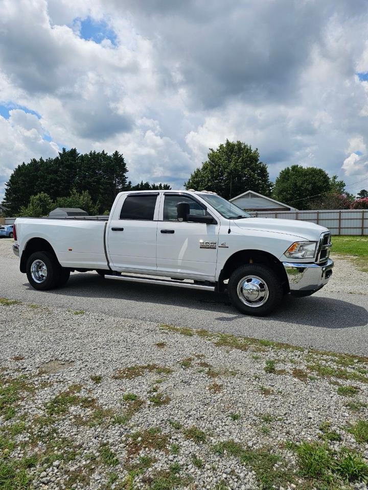 RAM 3500 Tradesman Crew Cab 4WD DRW 2018
