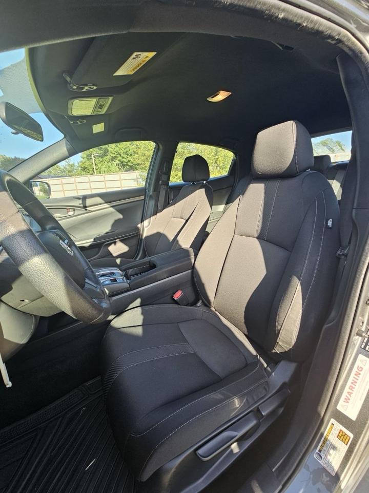Honda Civic LX Hatchback 2017