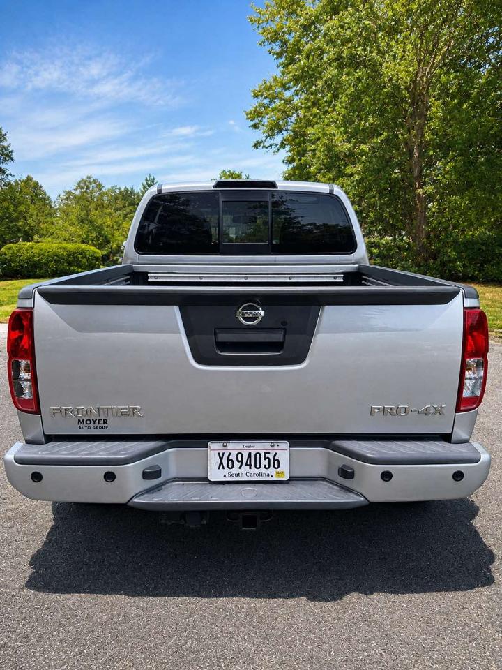 Nissan Frontier 4WD  2014