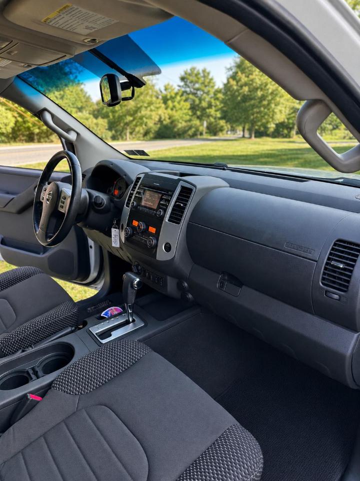 Nissan Frontier 4WD  2014