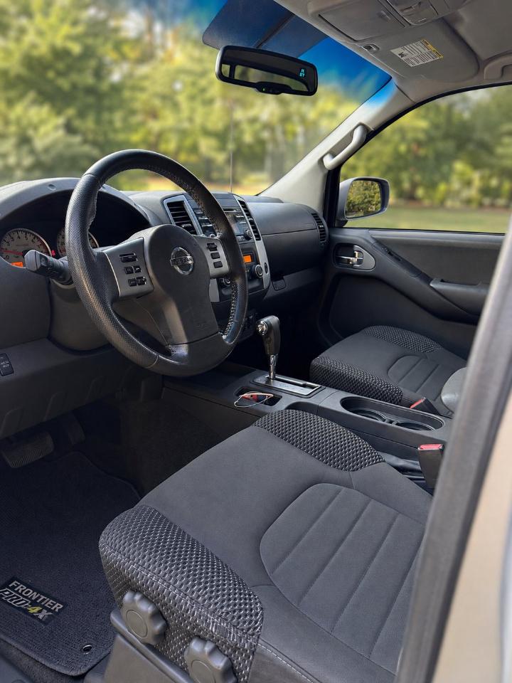 Nissan Frontier 4WD  2014