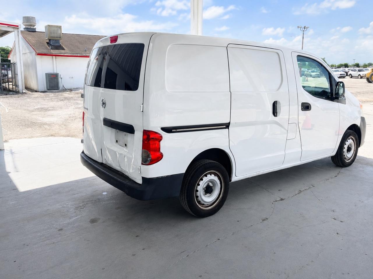 Nissan NV 200 S Cargo Van 2018