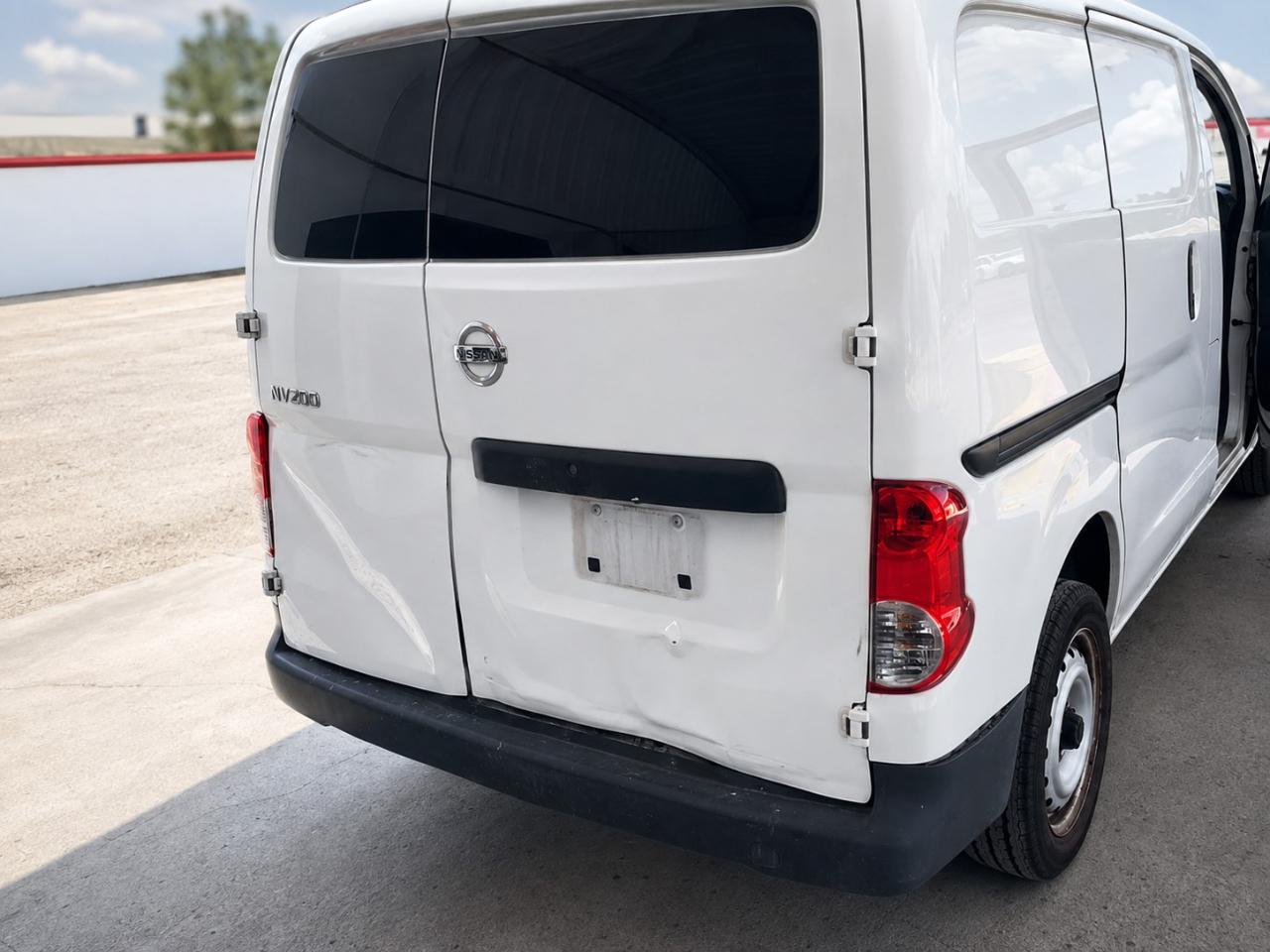 Nissan NV 200 S Cargo Van 2018