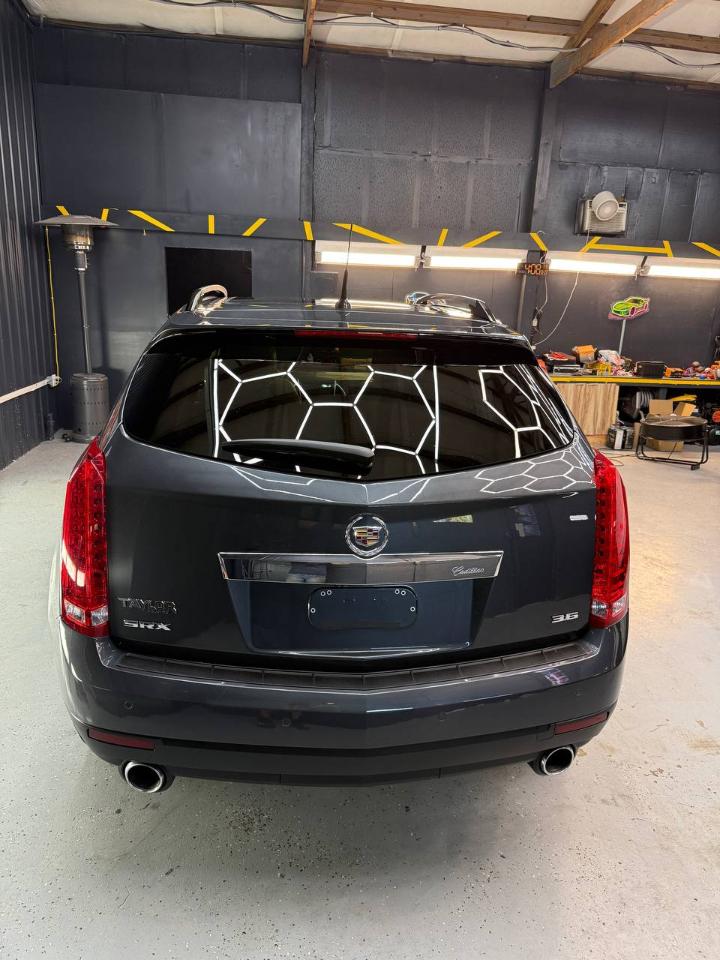Cadillac SRX Luxury Collection 2013