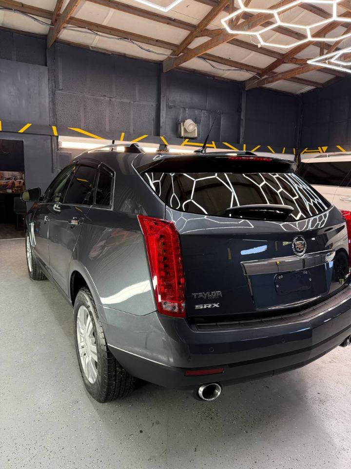 Cadillac SRX Luxury Collection 2013