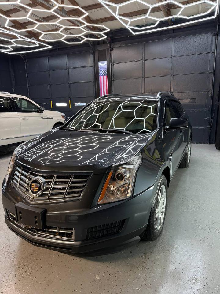 Cadillac SRX Luxury Collection 2013