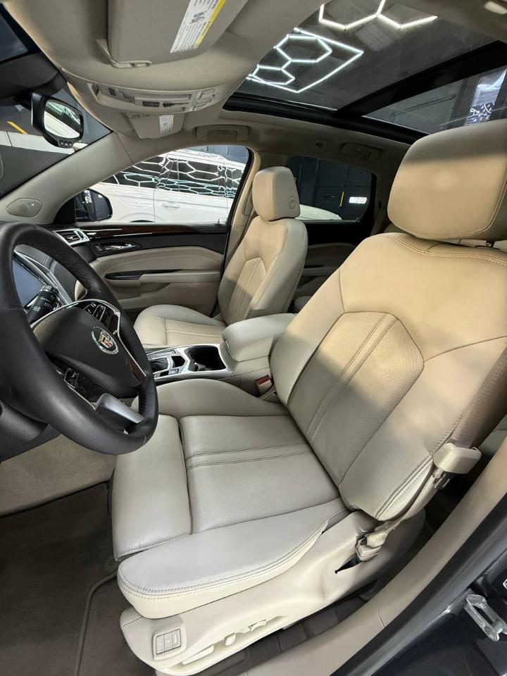 Cadillac SRX Luxury Collection 2013