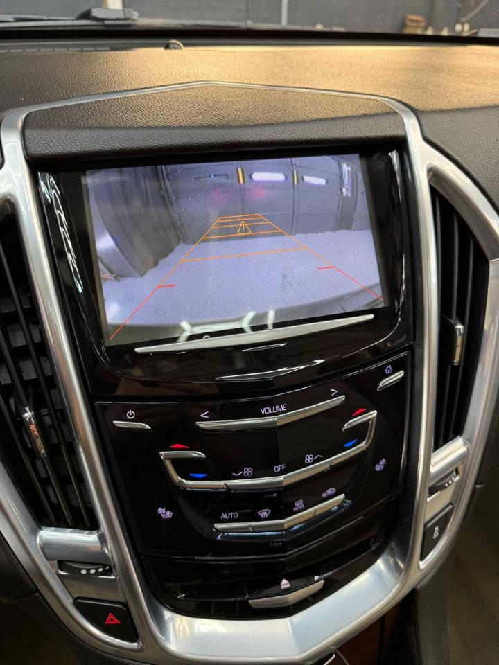 Cadillac SRX Luxury Collection 2013