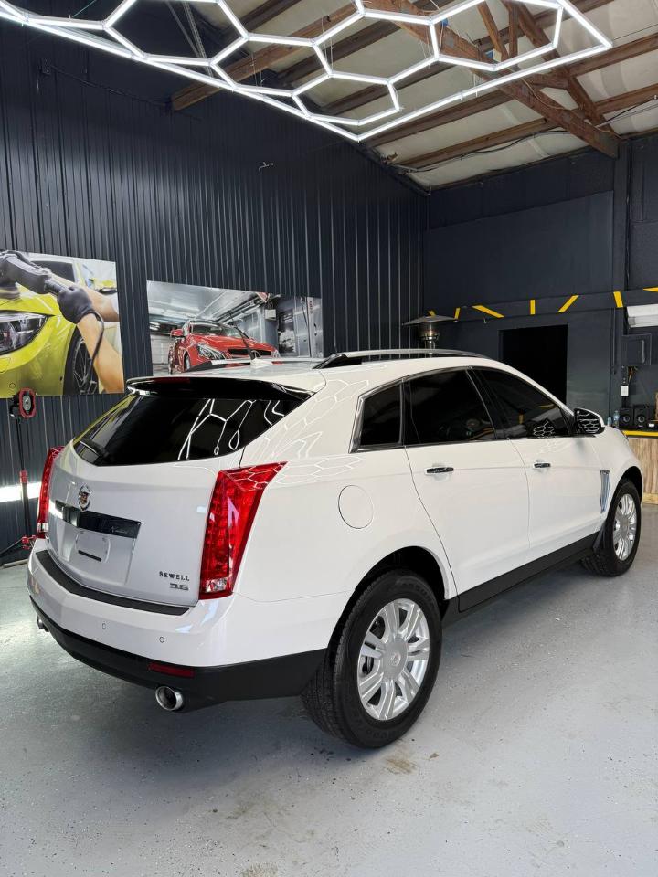 Cadillac SRX Luxury Collection FWD 2014