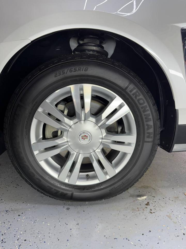 Cadillac SRX Luxury Collection FWD 2014