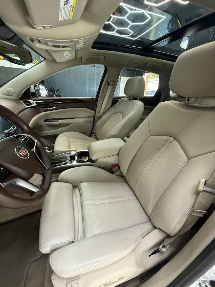 Cadillac SRX Luxury Collection FWD 2014