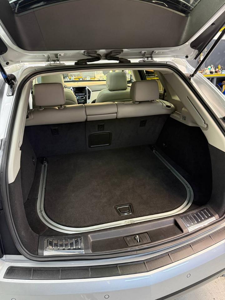 Cadillac SRX Luxury Collection FWD 2015