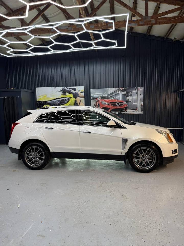 Cadillac SRX Performance Collection FWD 2015