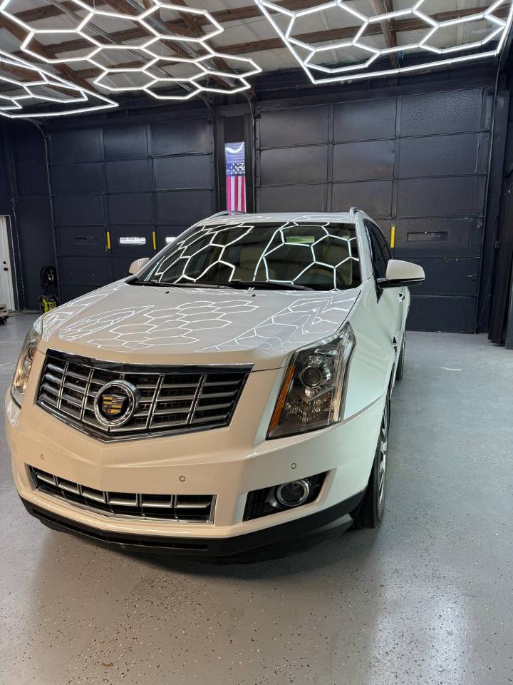 Cadillac SRX Performance Collection FWD 2015
