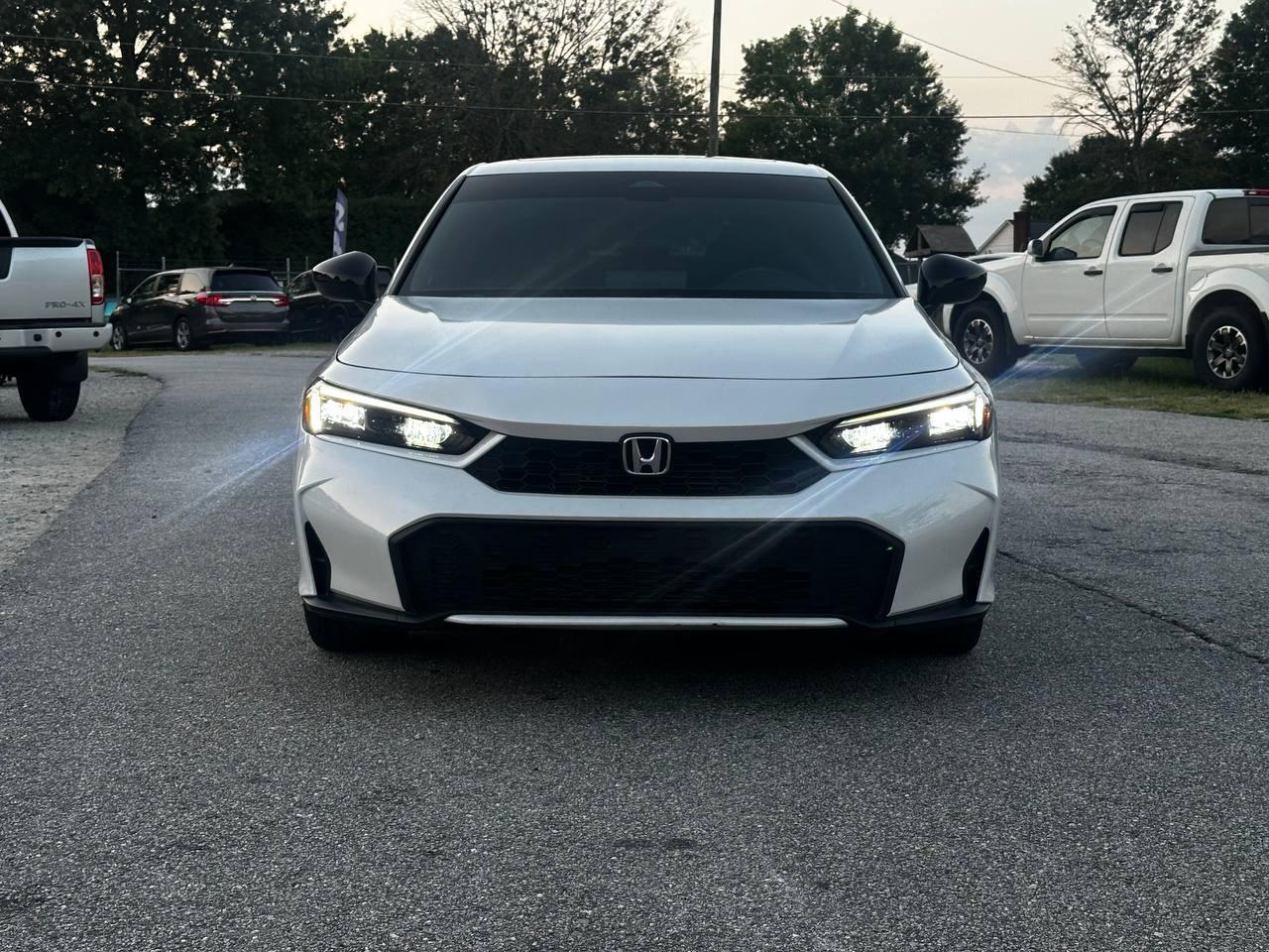 Honda Civic Sport Touring Hybrid 2025
