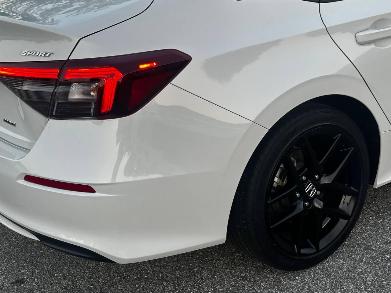 Honda Civic Sport Touring Hybrid 2025