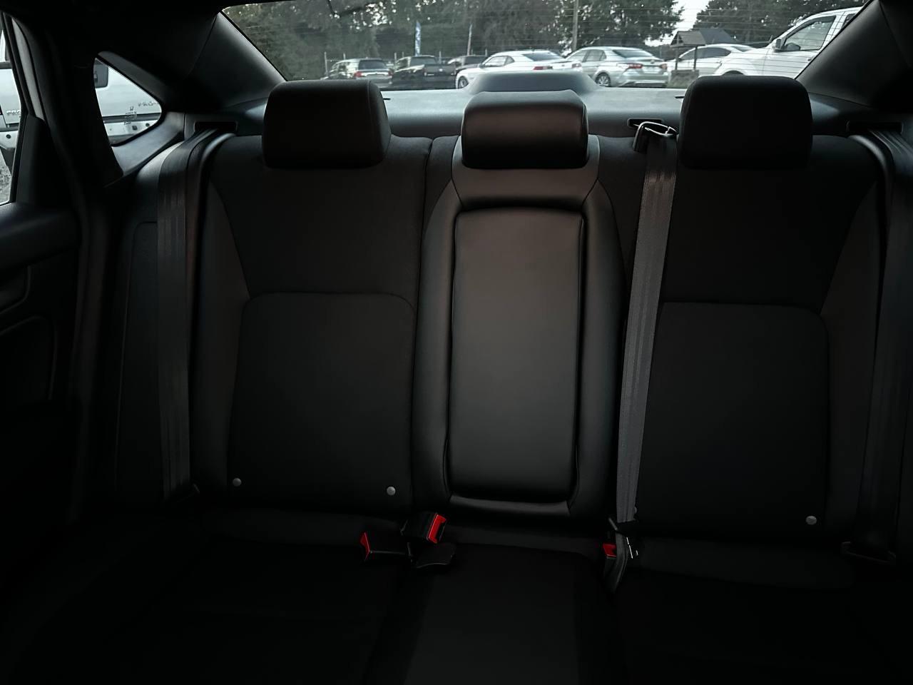 Honda Civic Sport Touring Hybrid 2025