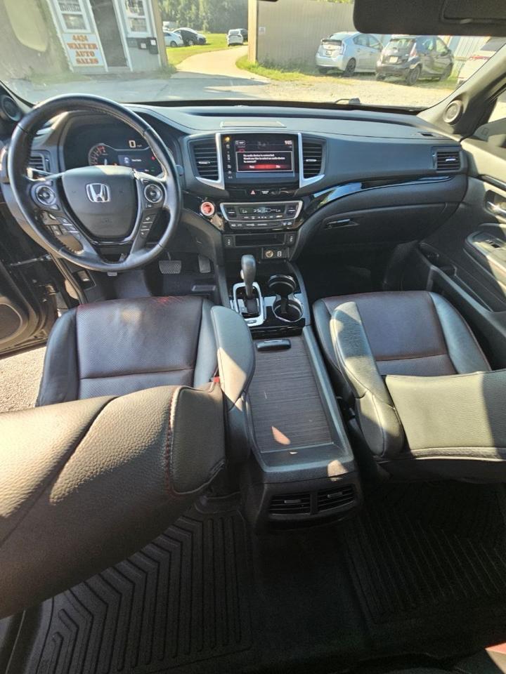 Honda Ridgeline Black Edition AWD 2019