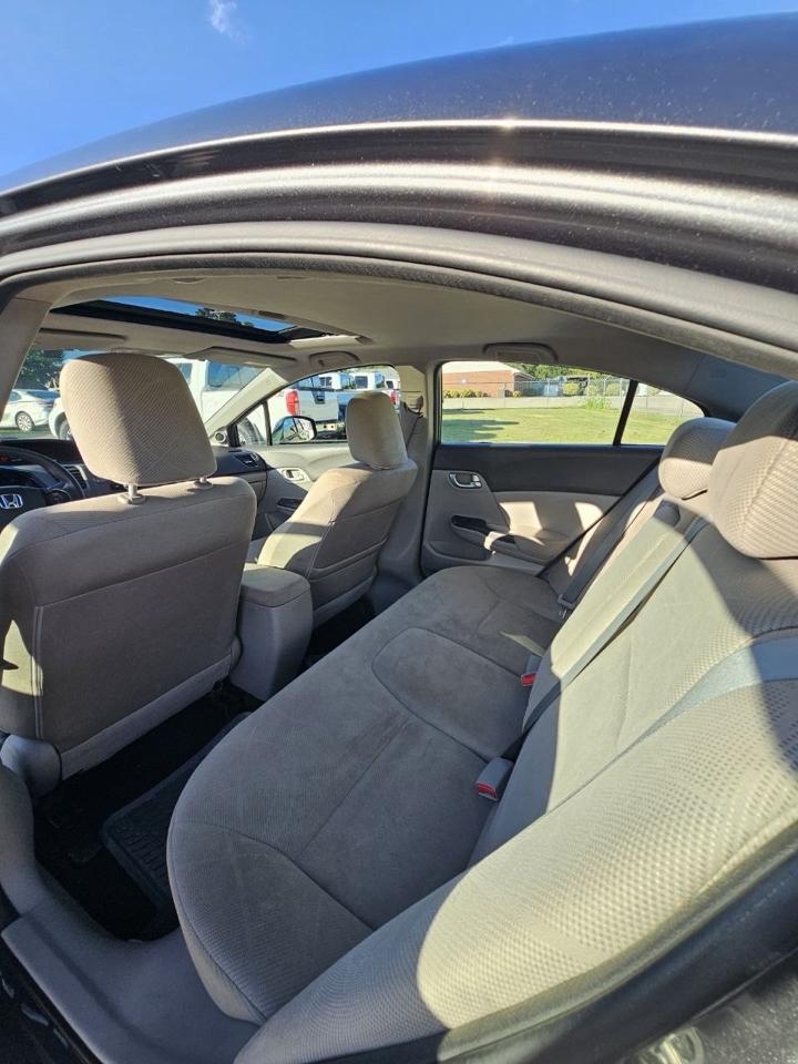 Honda Civic EX Sedan 5-Speed AT 2012