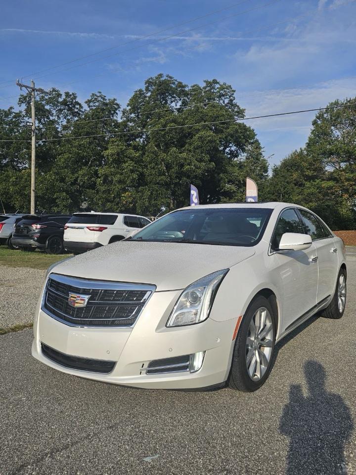 Cadillac XTS Luxury FWD 2017