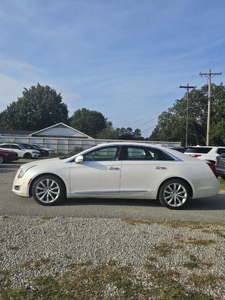 Cadillac XTS Luxury FWD 2017