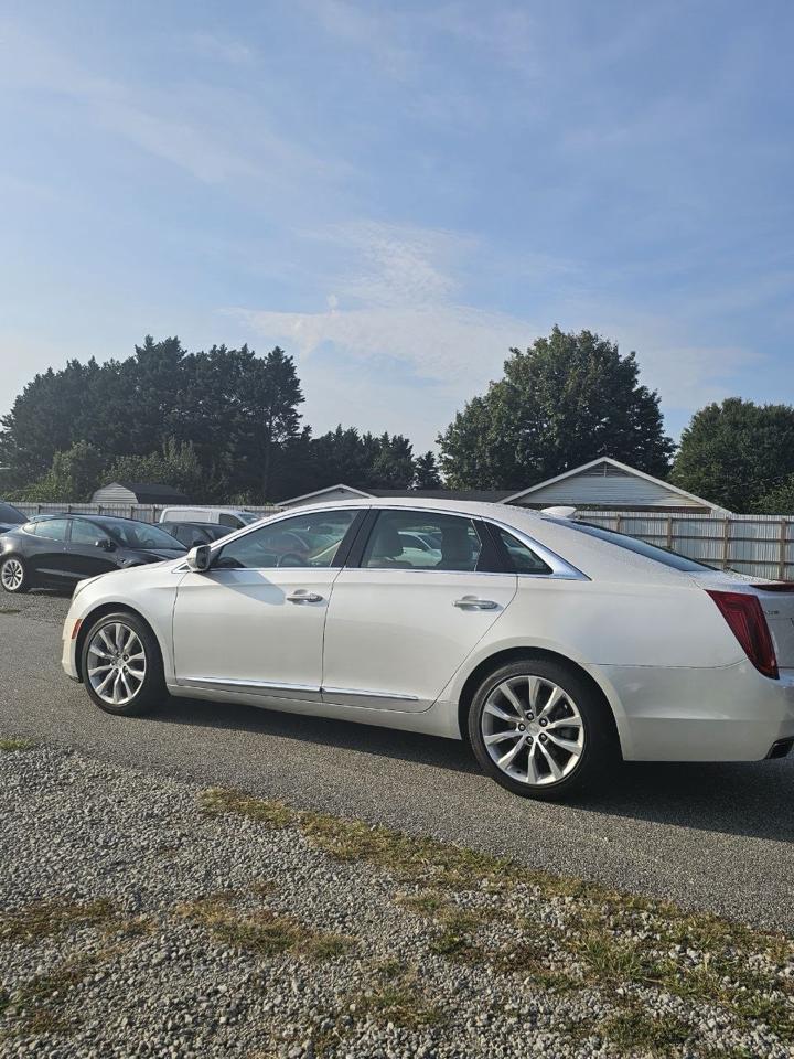 Cadillac XTS Luxury FWD 2017
