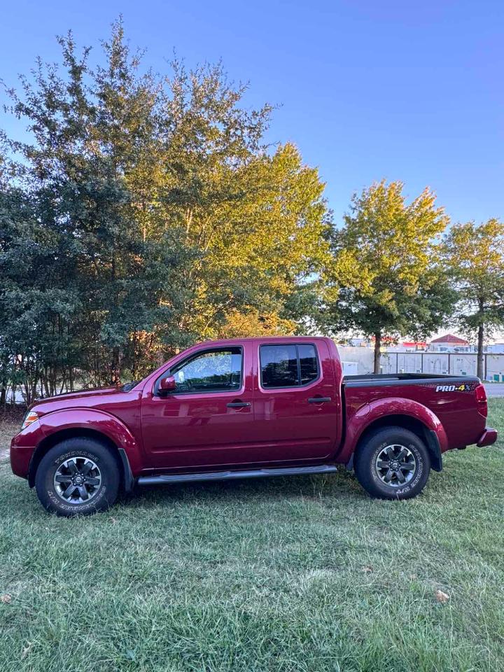 Nissan Frontier 4WD  2019