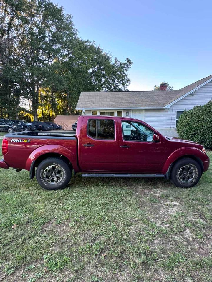 Nissan Frontier 4WD  2019