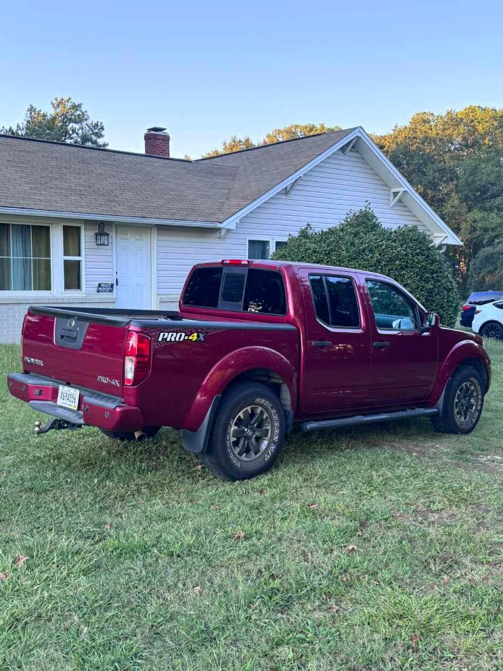 Nissan Frontier 4WD  2019