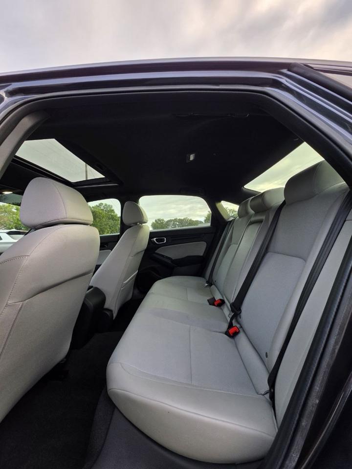 Honda Civic Sport Touring Hybrid 2025