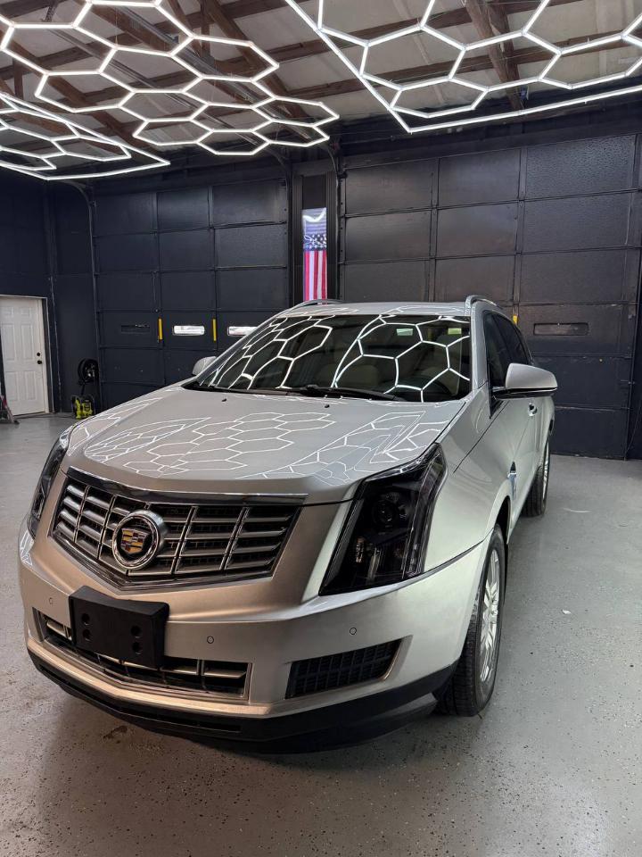 Cadillac SRX Luxury Collection FWD 2016
