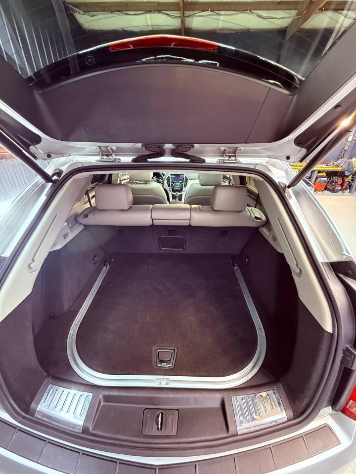 Cadillac SRX Luxury Collection FWD 2016