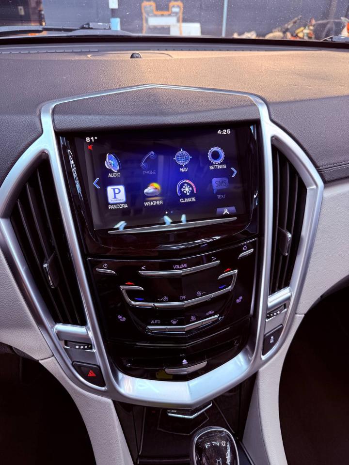 Cadillac SRX Luxury Collection FWD 2016